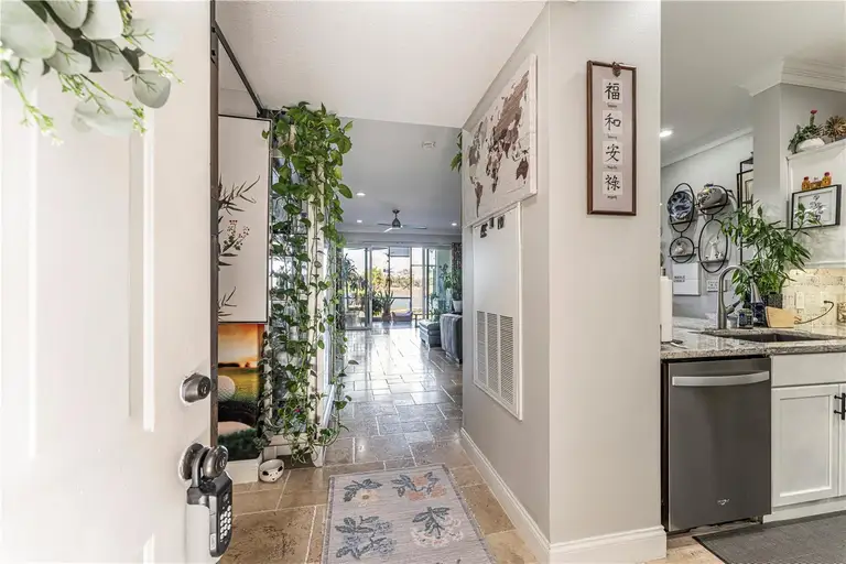 459 HAMPTONCREST CIR #103 — photo 3