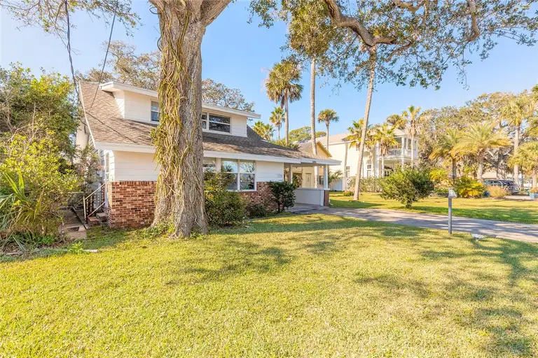 1328 RIVERSIDE DR — photo 2
