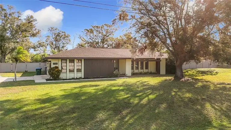 1791 BRAXTON BRAGG LN — photo 2