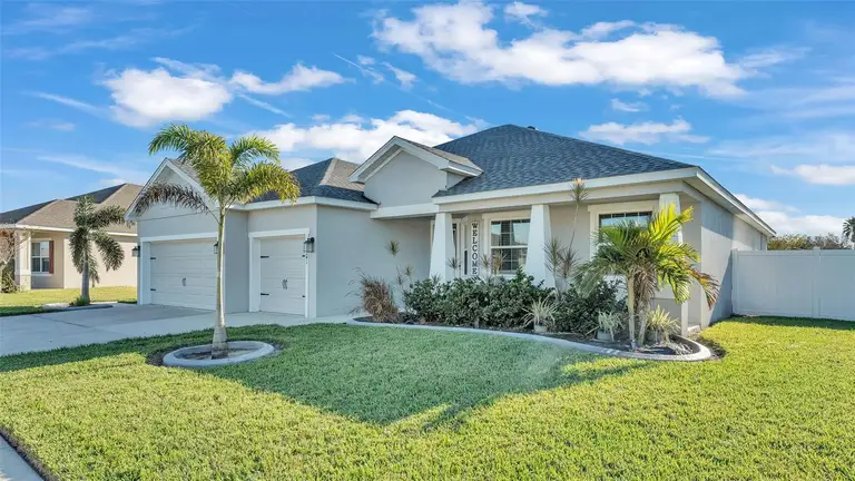 241 WALKERS POINT DR — photo 3