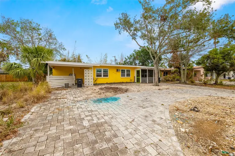 2812 MIRIAM ST S — photo 4