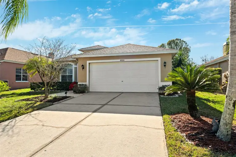 4886 WESTCHESTER CT — photo 3