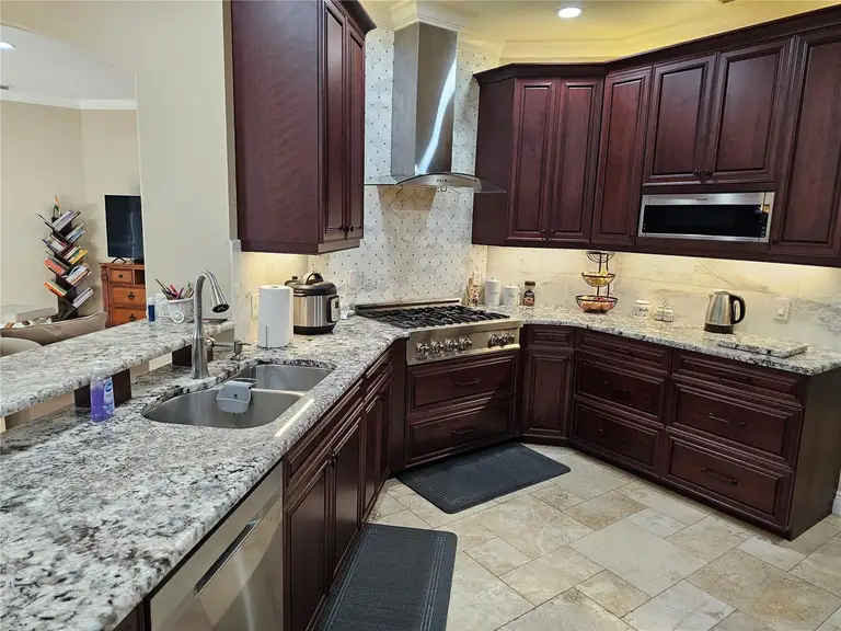 7419 ARROWHEAD RUN — photo 5