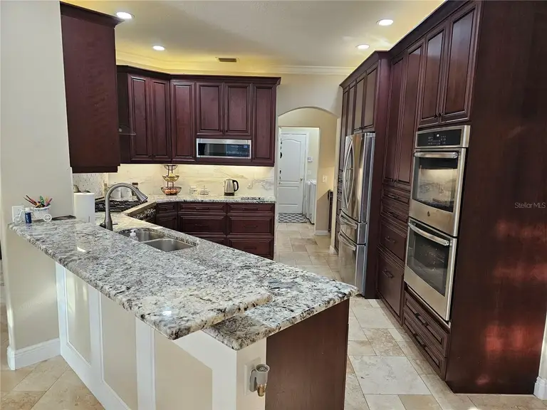 7419 ARROWHEAD RUN — photo 3