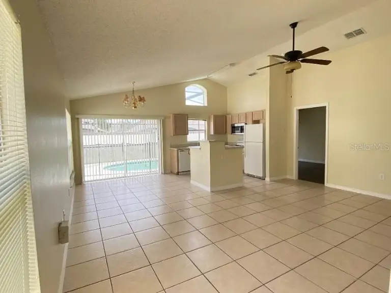 2993 KOKOMO LOOP — photo 3