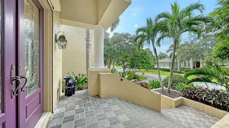 3310 SABAL COVE LN — photo 5