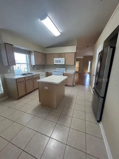 380 CYPRESS KNEE LN — photo 3