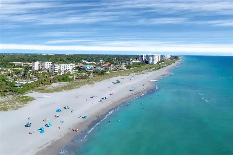 1200 TARPON CENTER DR #108