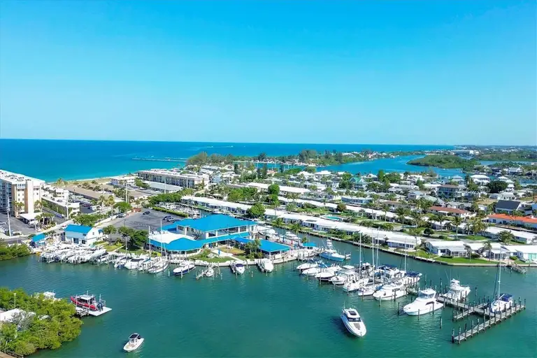 1200 TARPON CENTER DR #108 — photo 2