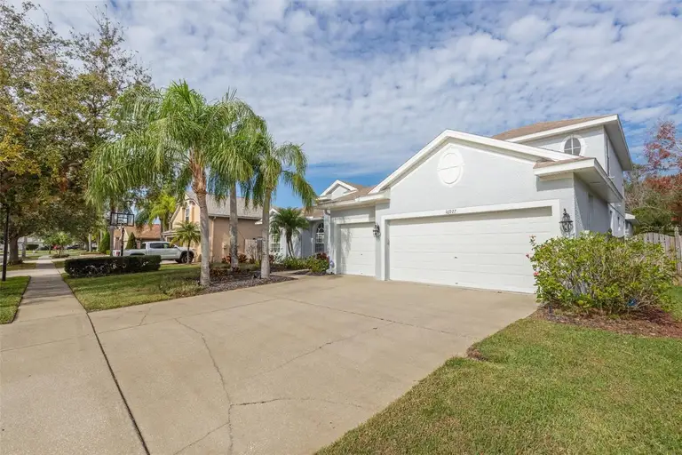 16927 MELISSA ANN DR — photo 3