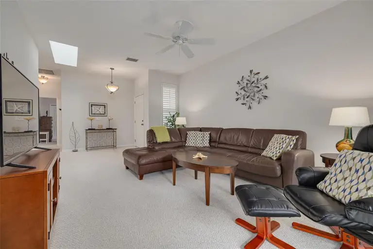 3143 BROOKER CREEK WAY — photo 4