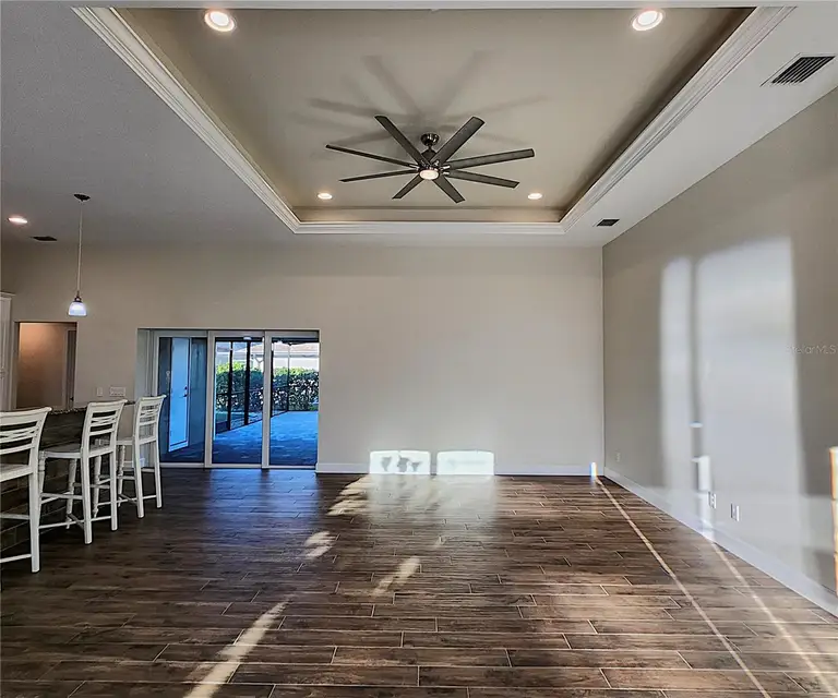 8610 QUINN CT — photo 5