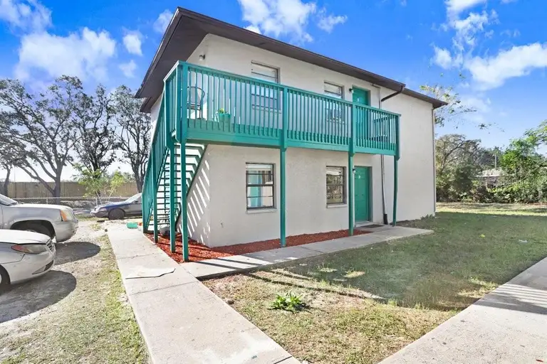 3402 N PHILLIPS ST N #A — photo 2
