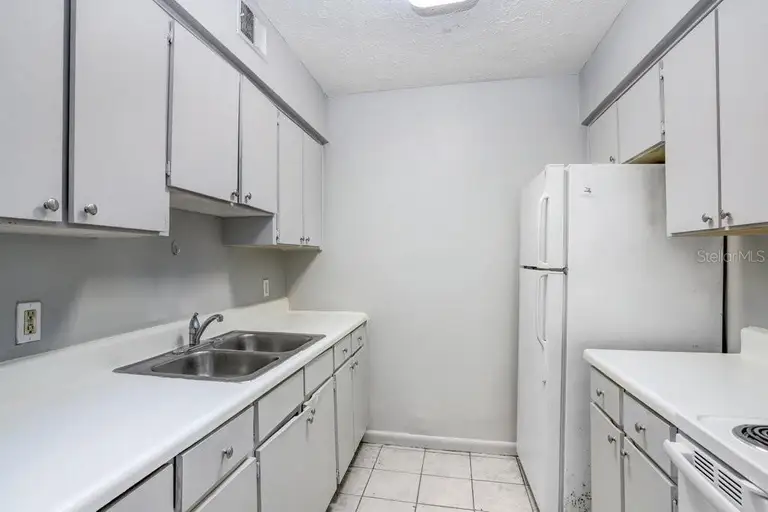 3402 N PHILLIPS ST N #A — photo 5