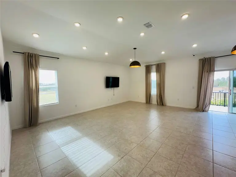 2151 HUNTSMAN RIDGE RD — photo 3