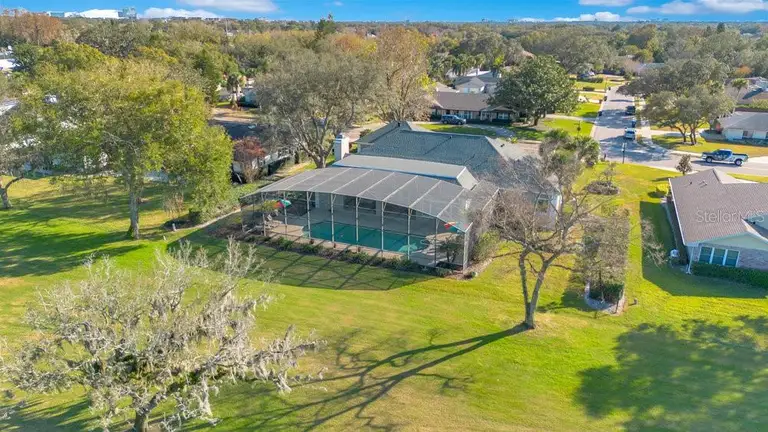 8513 BAY HILL BLVD — photo 4