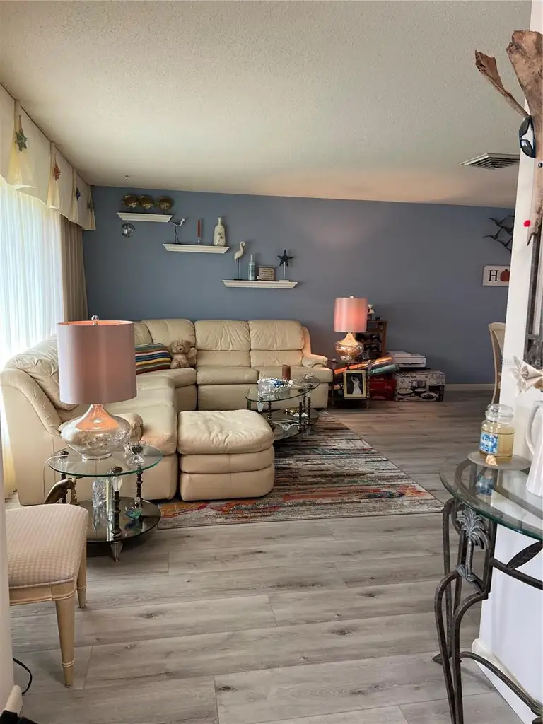 109 W MATISSE CIR — photo 2