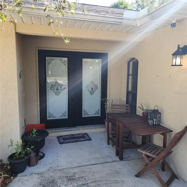 510 N LEAVITT AVE — photo 3