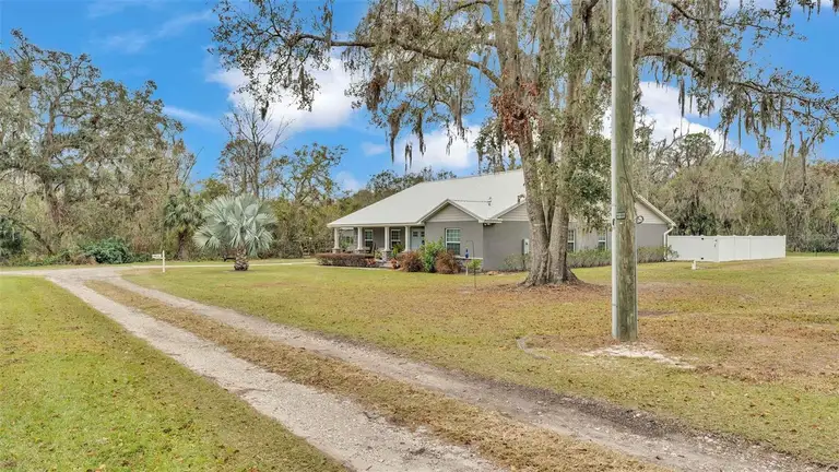 5576 ALBERT WILLIAMS RD — photo 3