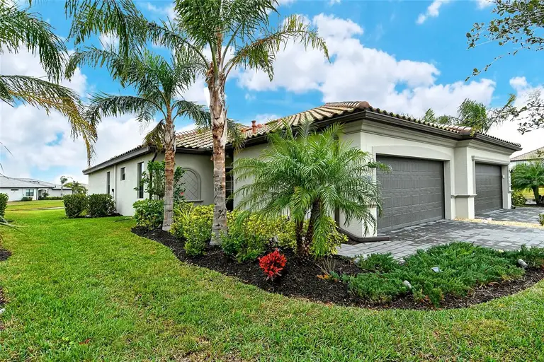 15910 CLEAR SKIES PL — photo 2