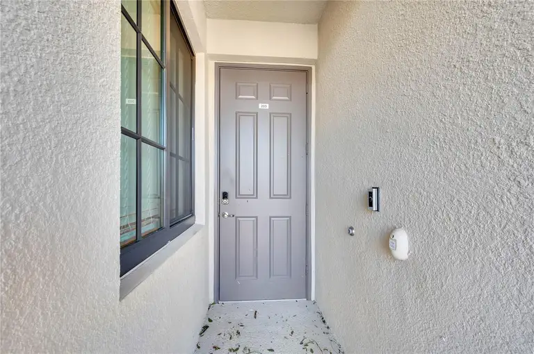 17510 GAWTHROP DR #203 — photo 3