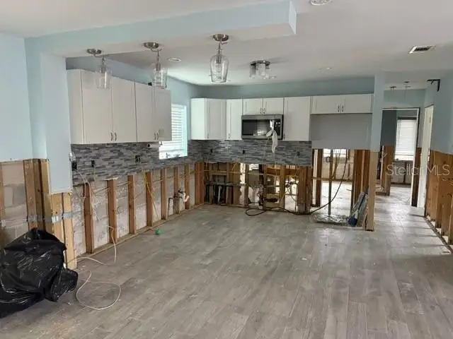 442 COUNTRY CLUB DR — photo 5