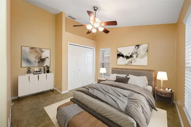 13058 THOROUGHBRED LOOP — photo 4