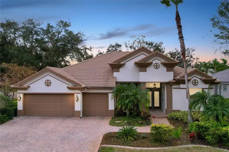 2898 GREY OAKS BLVD