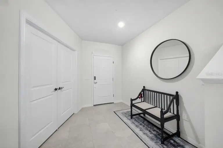 1042 MICHELANGELO LN — photo 4