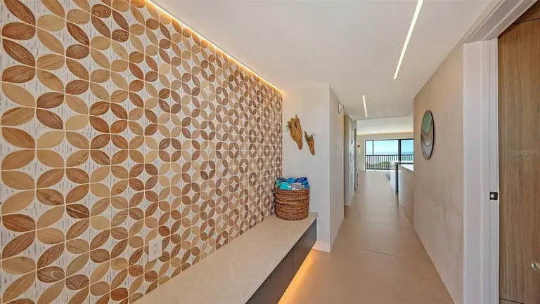 420 BEACH RD #407 — photo 2