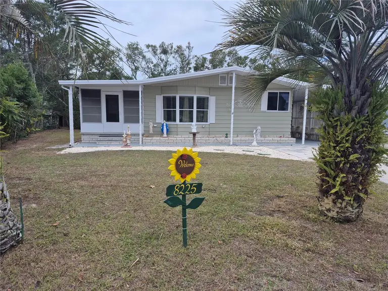 8225 MODENA AVE — photo 2