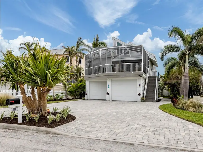 176 EMERSON DR — photo 4