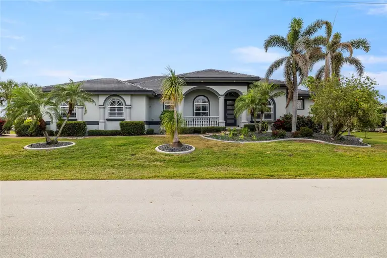3607 DARIN DR — photo 3