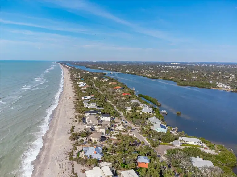 8245 MANASOTA KEY RD — photo 4