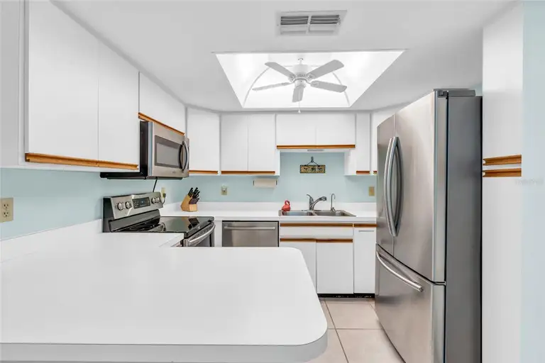 13204 BROADHURST LOOP — photo 4