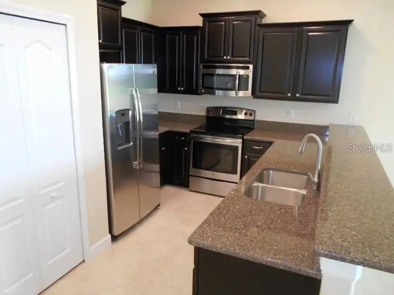 8946 AZALEA SANDS LN #8946 — photo 3