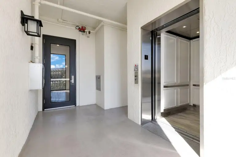 350 CAROLINA AVE #301 — photo 2
