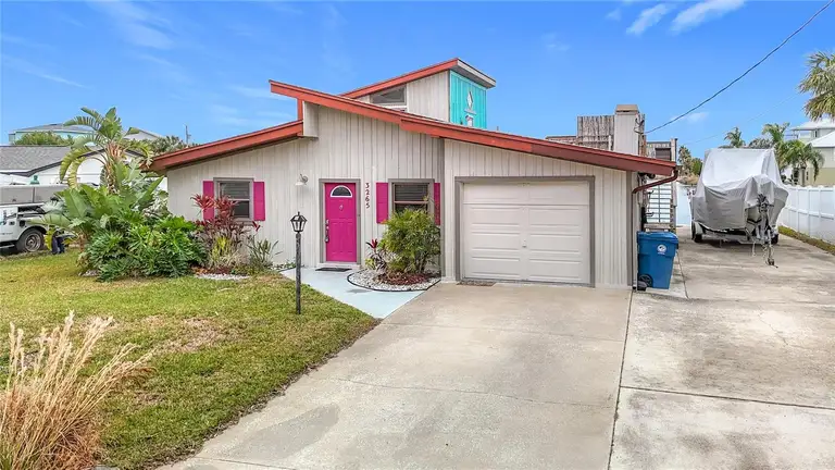 3265 GARDENIA DR — photo 4