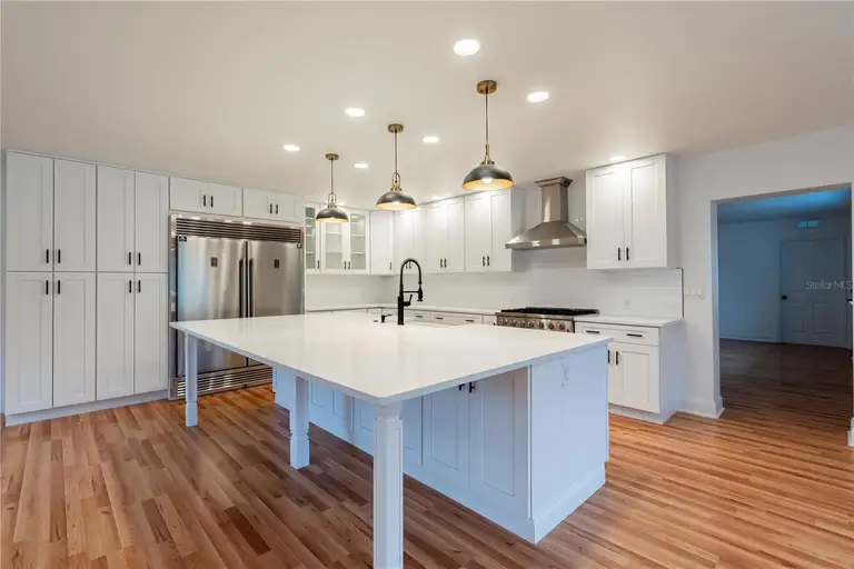 25335 TROON AVE — photo 4