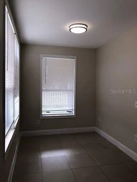228 N BEAUMONT AVE #1 — photo 4