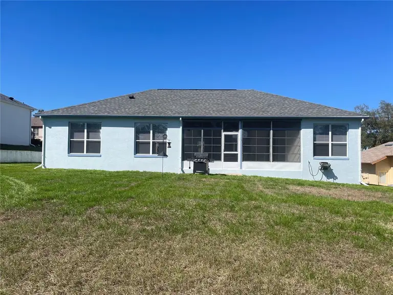 210 W REXFORD DR — photo 3