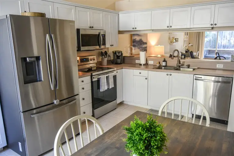 2577 ESTANCIA BLVD — photo 3