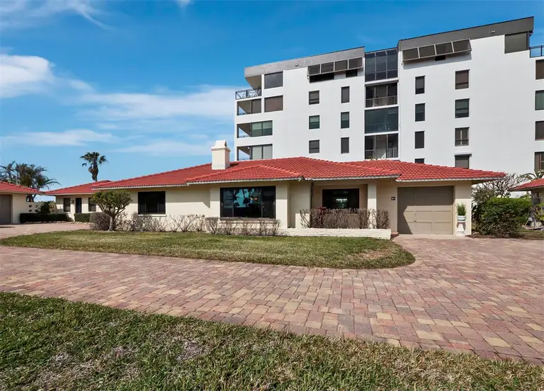 4239 GULF OF MEXICO DR #MH4 — photo 4