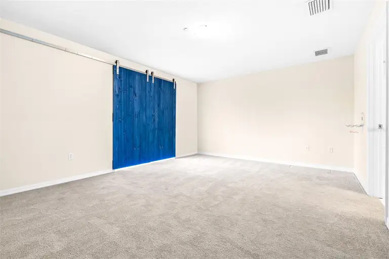 2547 LEXINGTON OAK DR — photo 5