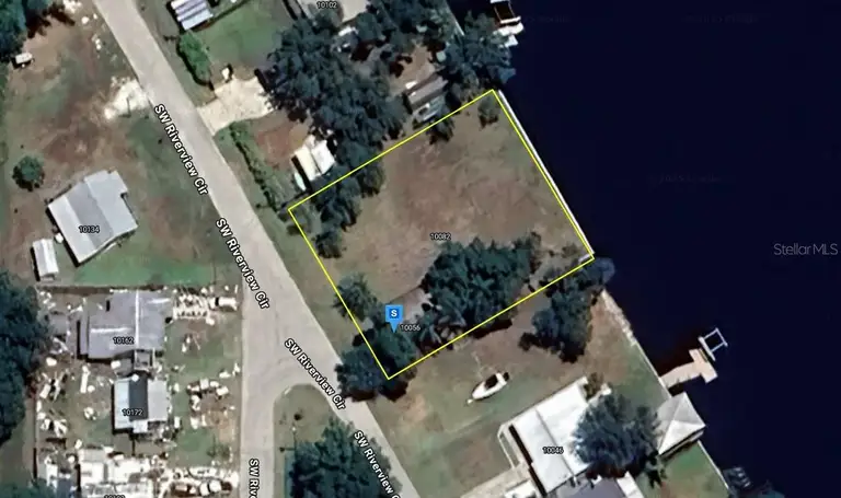 10082 SW RIVERVIEW CIR