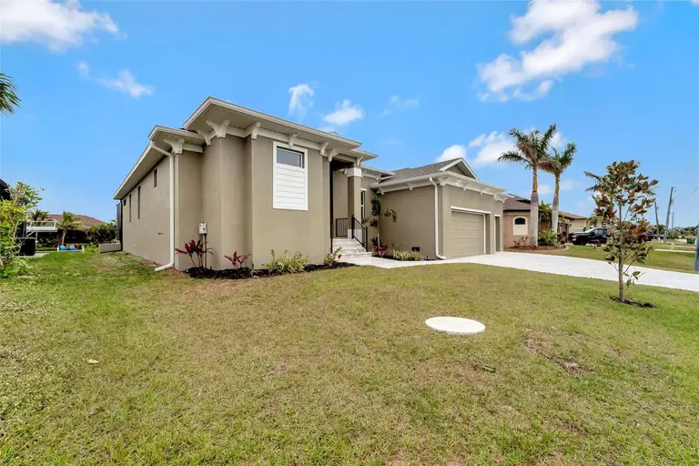 10508 MCALESTER CIR — photo 4