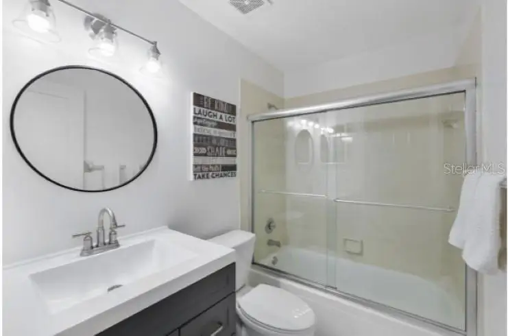 1250 YESICA ANN CIR #E201