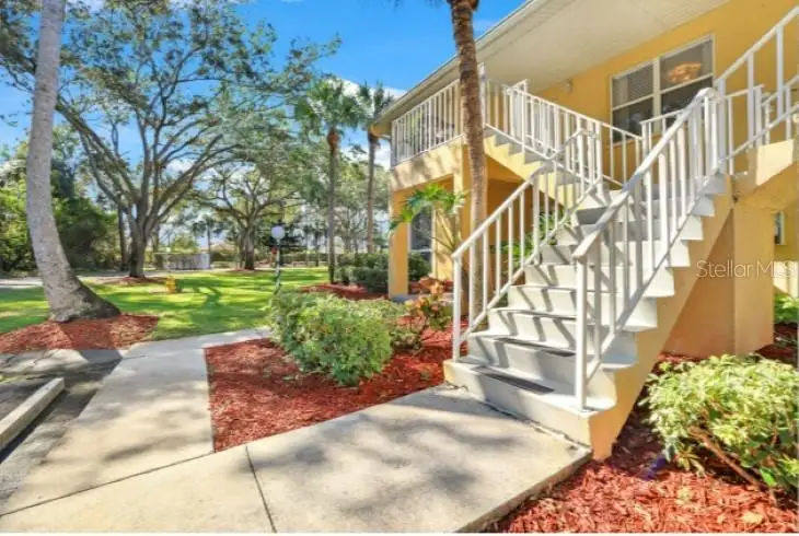 1250 YESICA ANN CIR #E201 — photo 5