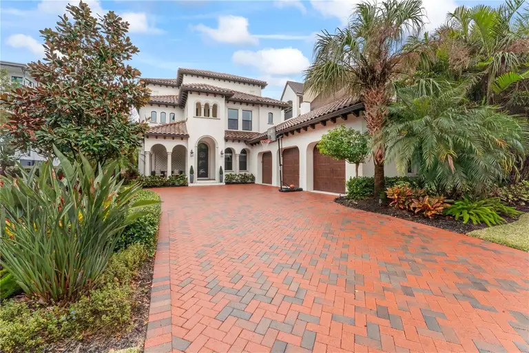 4902 CARRANZA CT