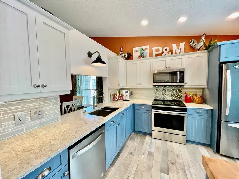 2150 ELM ST #605 — photo 3